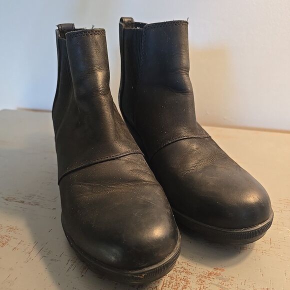 Sorel Joan of Arctic Wedge ll Chelsea Black Waterproof Ankle Boots Size 8.5 US - Picture 2 of 7